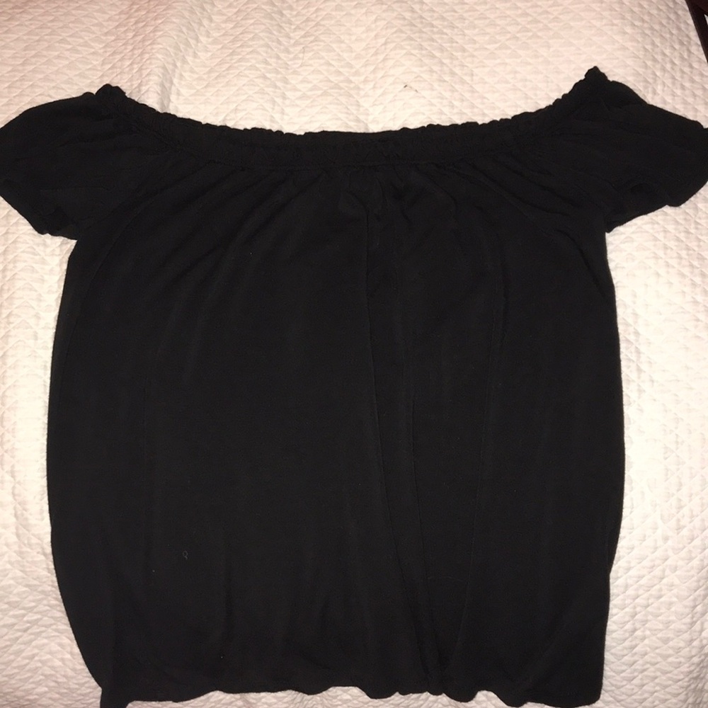 hollister black off the shoulder top